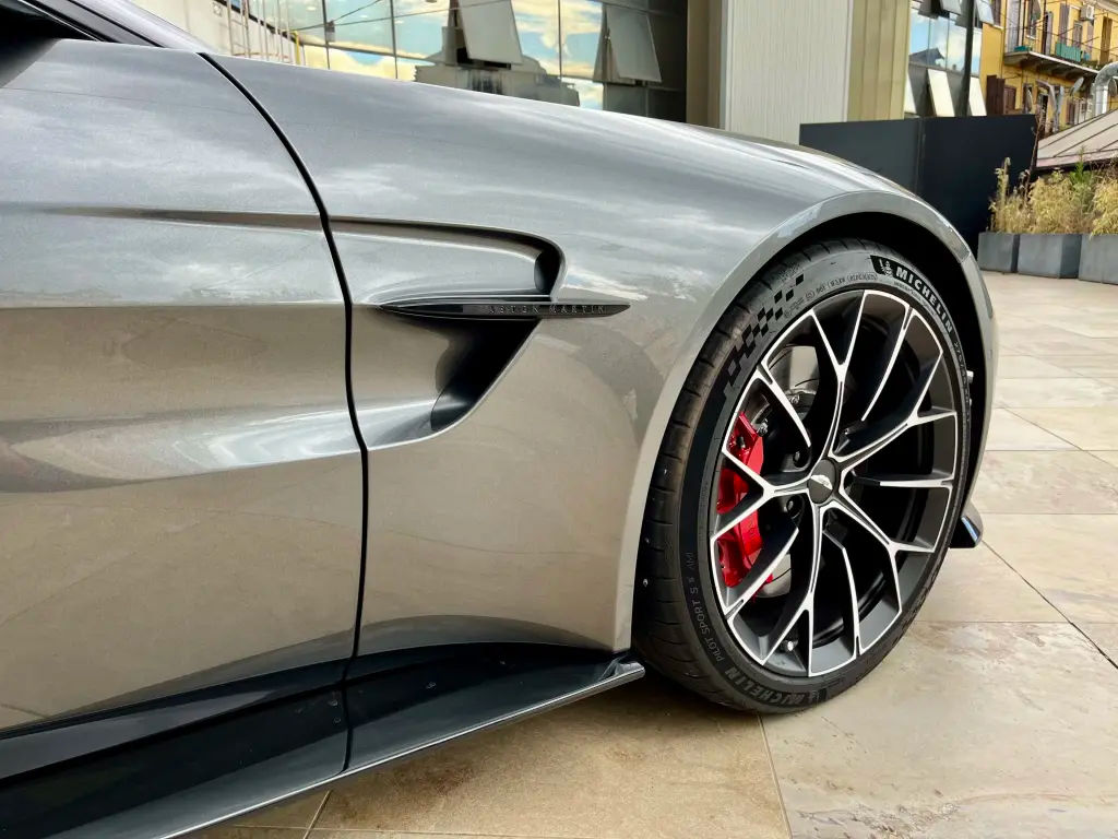 Aston Martin Vantage (2024-) Vantage Coupe 4.0 - 2024 - Joinsteer - #17