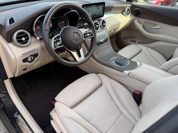 Mercedes GLC 200 — photo 13