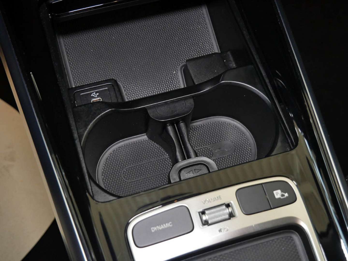 Mercedes GLB 180 Progressive - 2025 - Joinsteer - #17