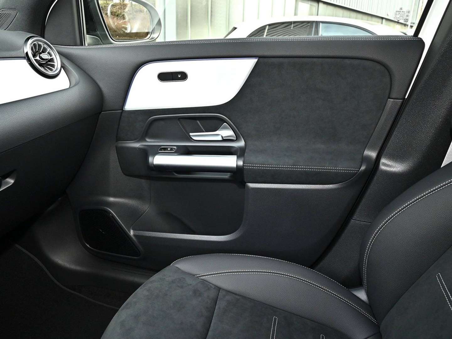 Mercedes GLA 200 AMG Line - 2026 - Joinsteer - #13