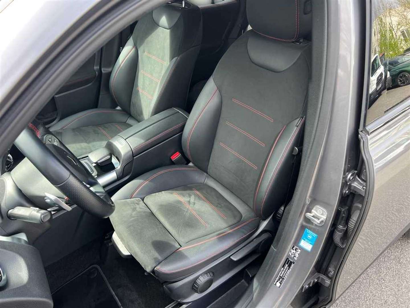 Mercedes GLB 220 AMG LINE - 2023 - Joinsteer - #16