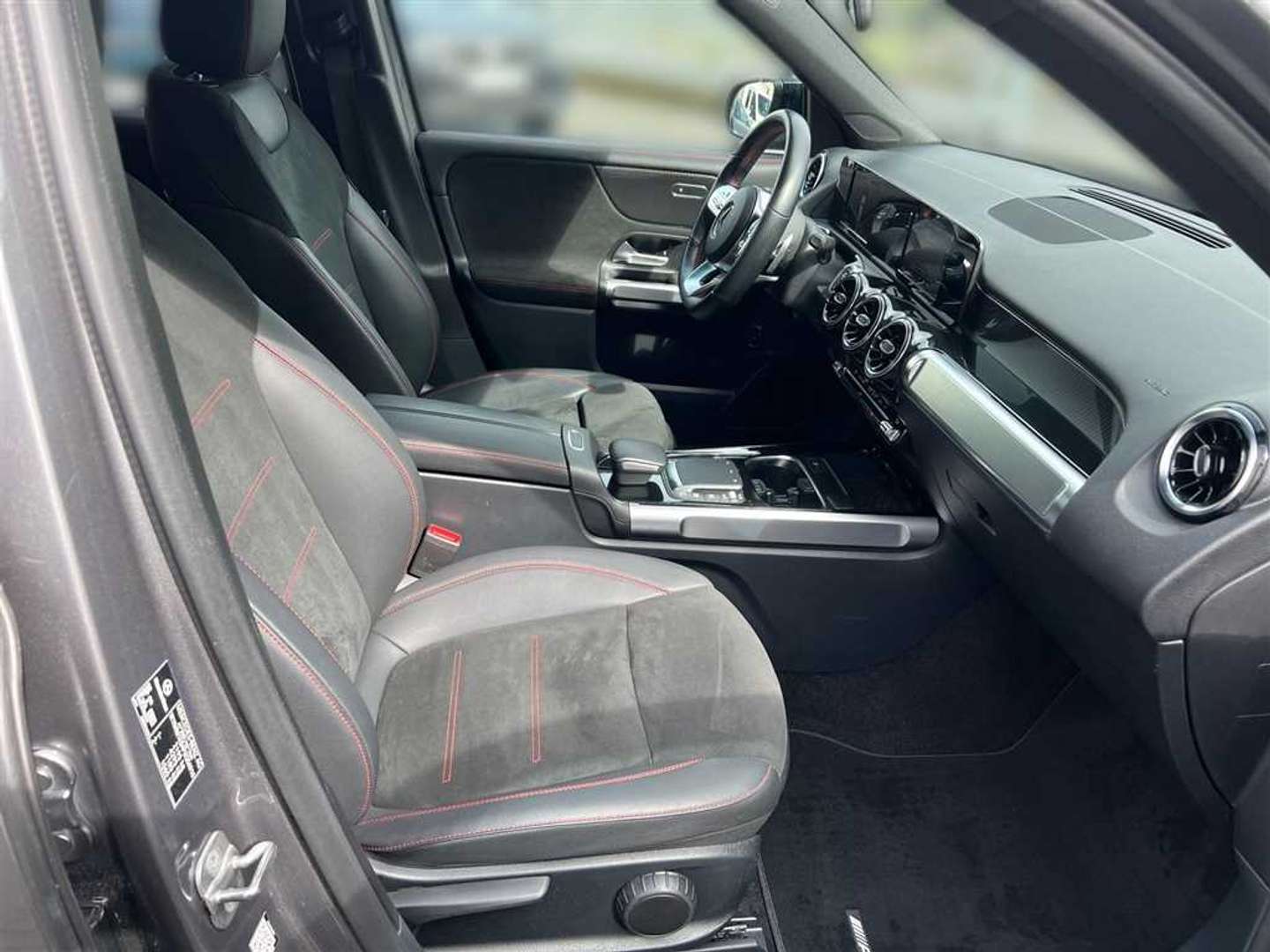 Mercedes GLB 220 AMG LINE - 2023 - Joinsteer - #17