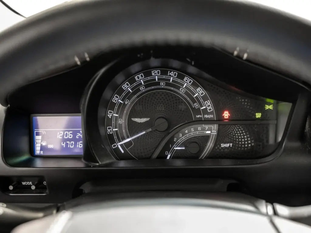 Aston Martin Cygnet 1.3 - 2011 - Joinsteer - #11