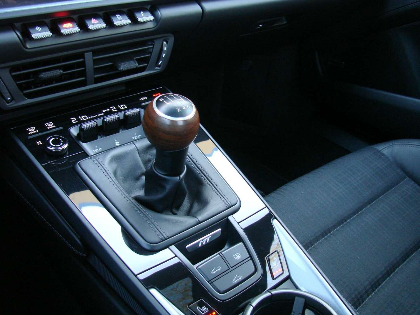 Porsche 992 II Carrera T - 2025 - Joinsteer - #10