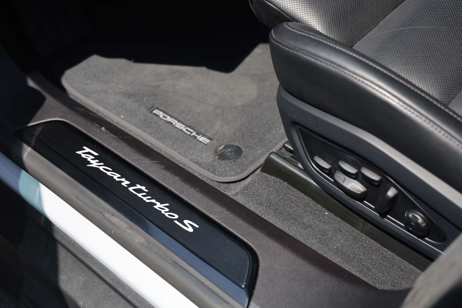 Porsche Taycan Turbo S - 2024 - Joinsteer - #11