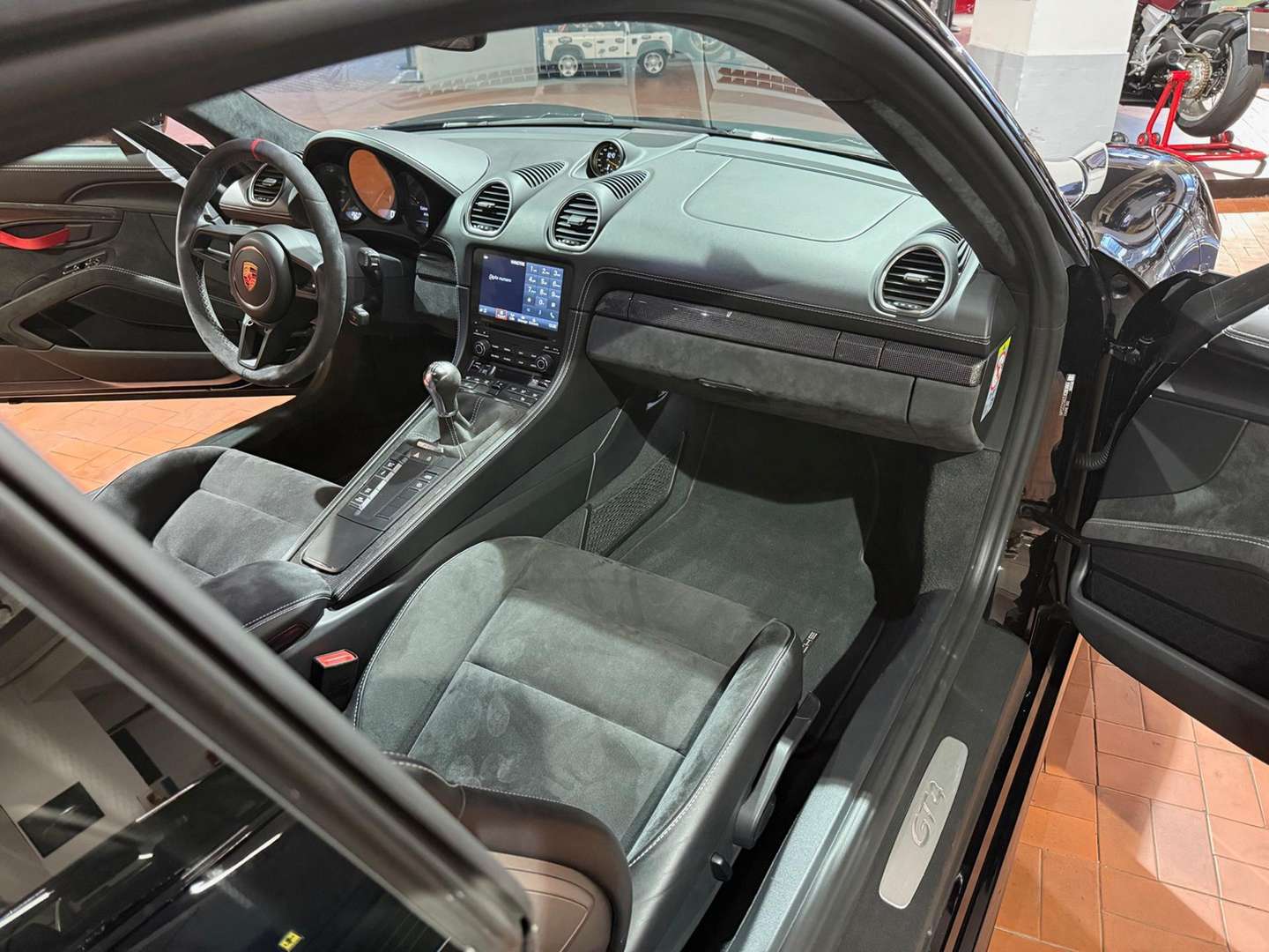 Porsche 718 Cayman GT4 - 2020 - Joinsteer - #12