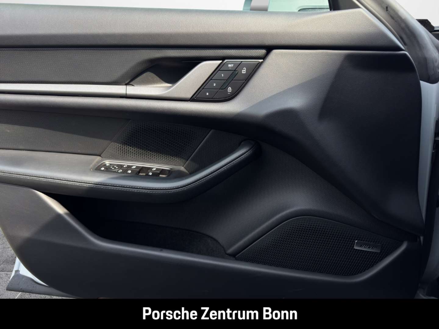 Porsche Taycan - 2024 - Joinsteer - #12