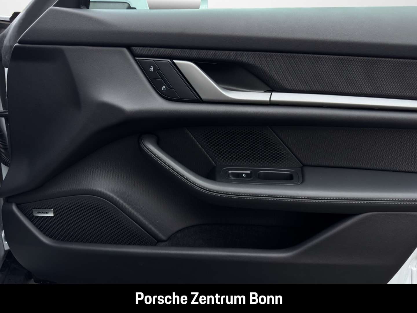 Porsche Taycan - 2024 - Joinsteer - #17