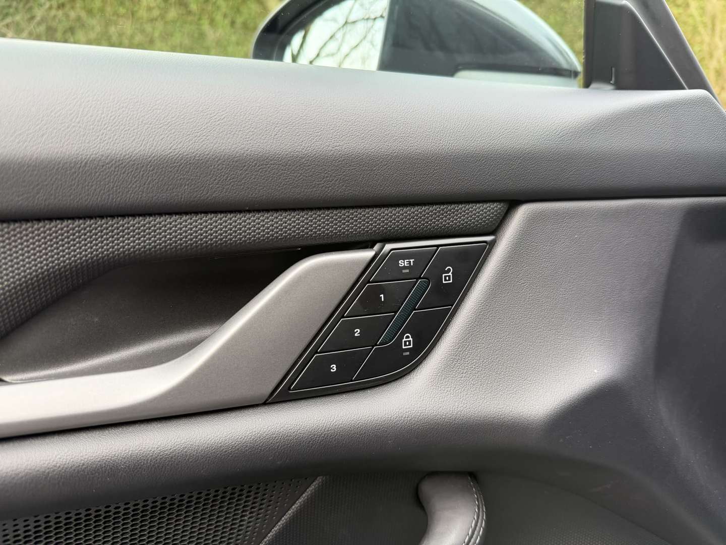 Porsche Taycan - 2024 - Joinsteer - #22
