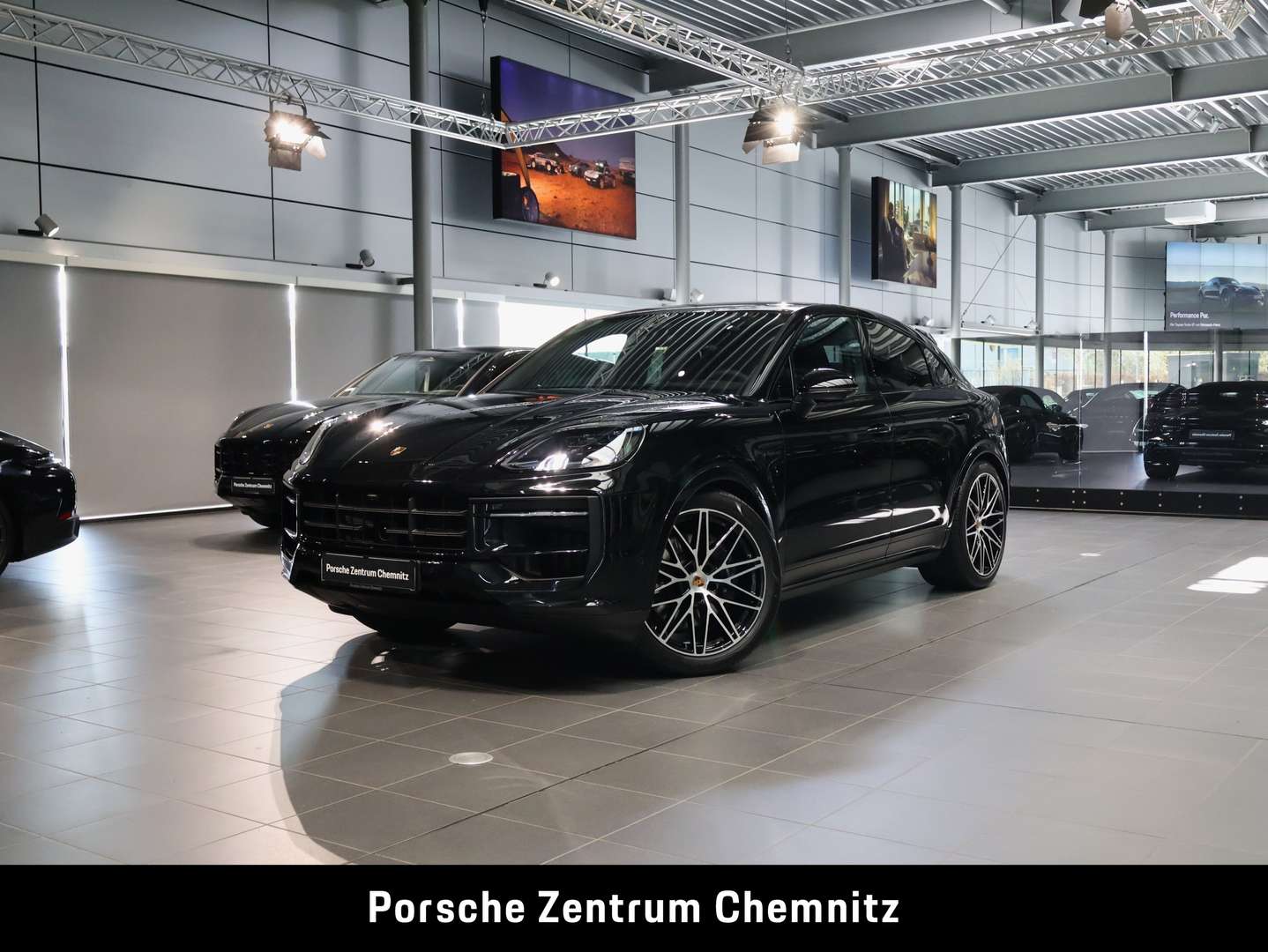 Porsche Cayenne II E-Hybrid Black Edition - 2026 - Joinsteer - #1