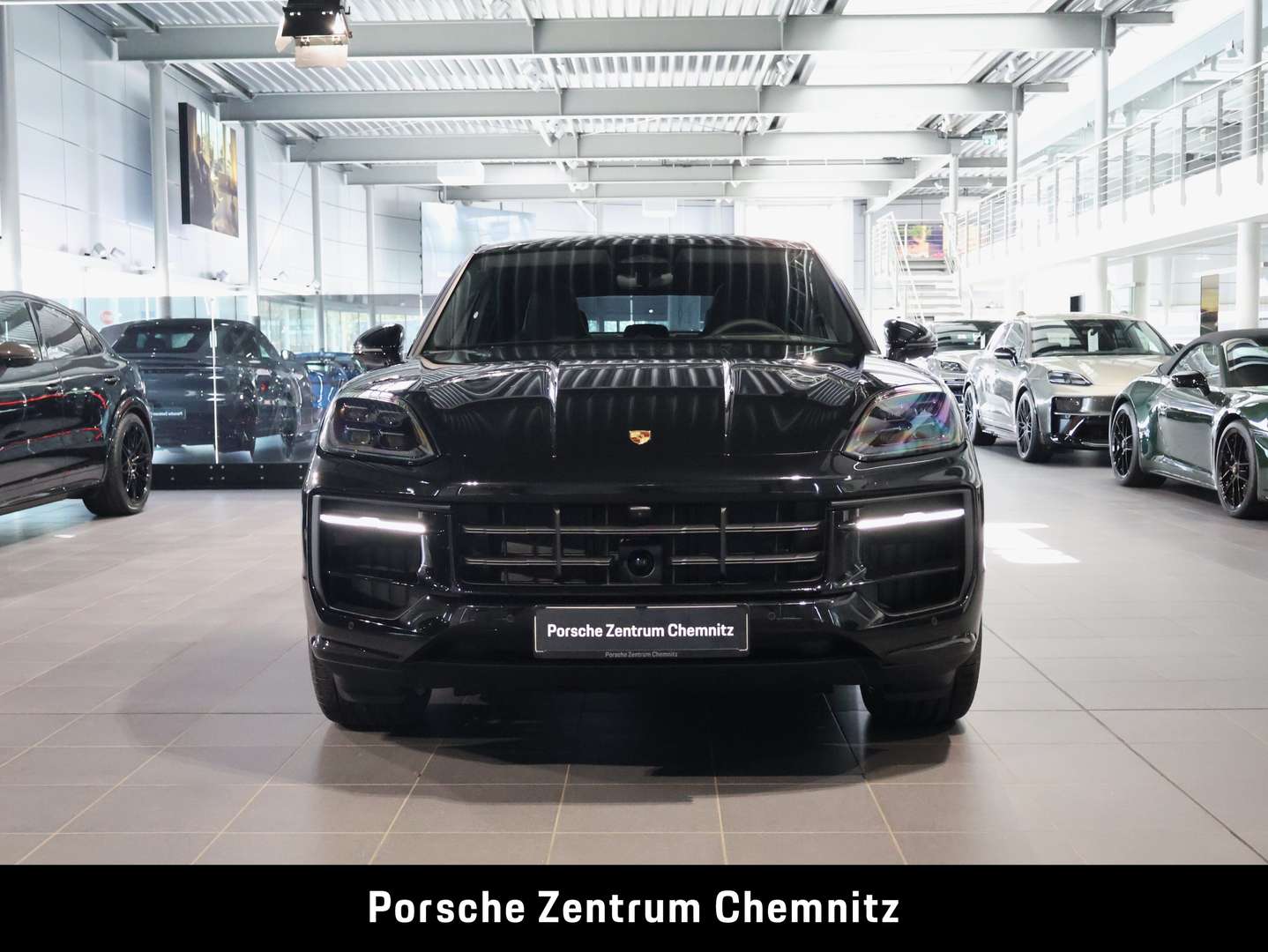 Porsche Cayenne II E-Hybrid Black Edition - 2026 - Joinsteer - #4