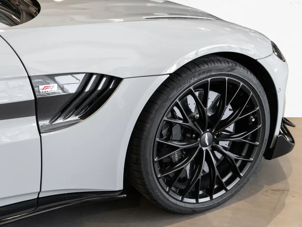 Aston Martin Vantage (2017-23) Vantage F1 Edition Coupe 4.0 - 2023 - Joinsteer - #9