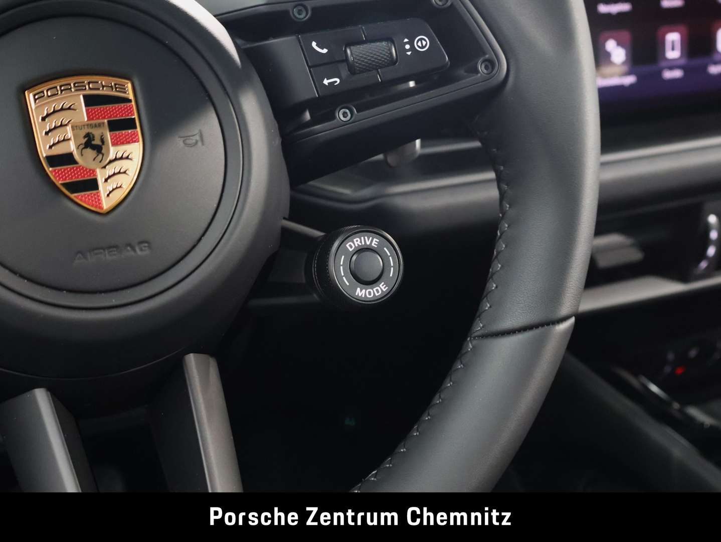 Porsche Cayenne II E-Hybrid Black Edition - 2026 - Joinsteer - #36