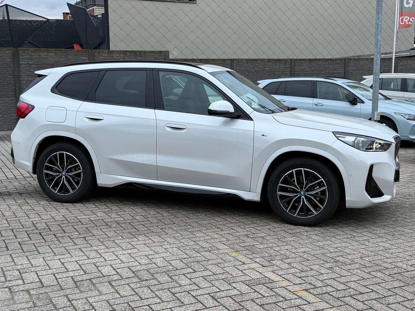 BMW IX1 M Sport EDrive20 - 2025 - Joinsteer - #3