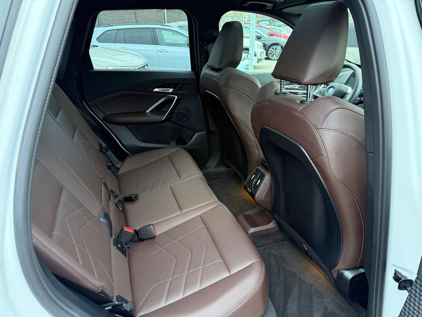 BMW IX1 M Sport EDrive20 - 2025 - Joinsteer - #6