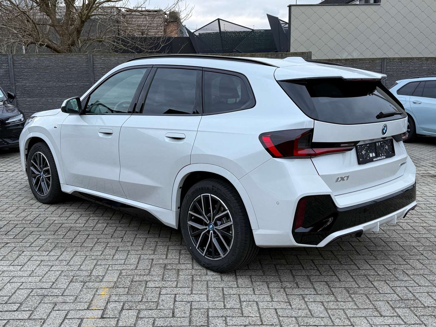 BMW IX1 M Sport EDrive20 - 2025 - Joinsteer - #20
