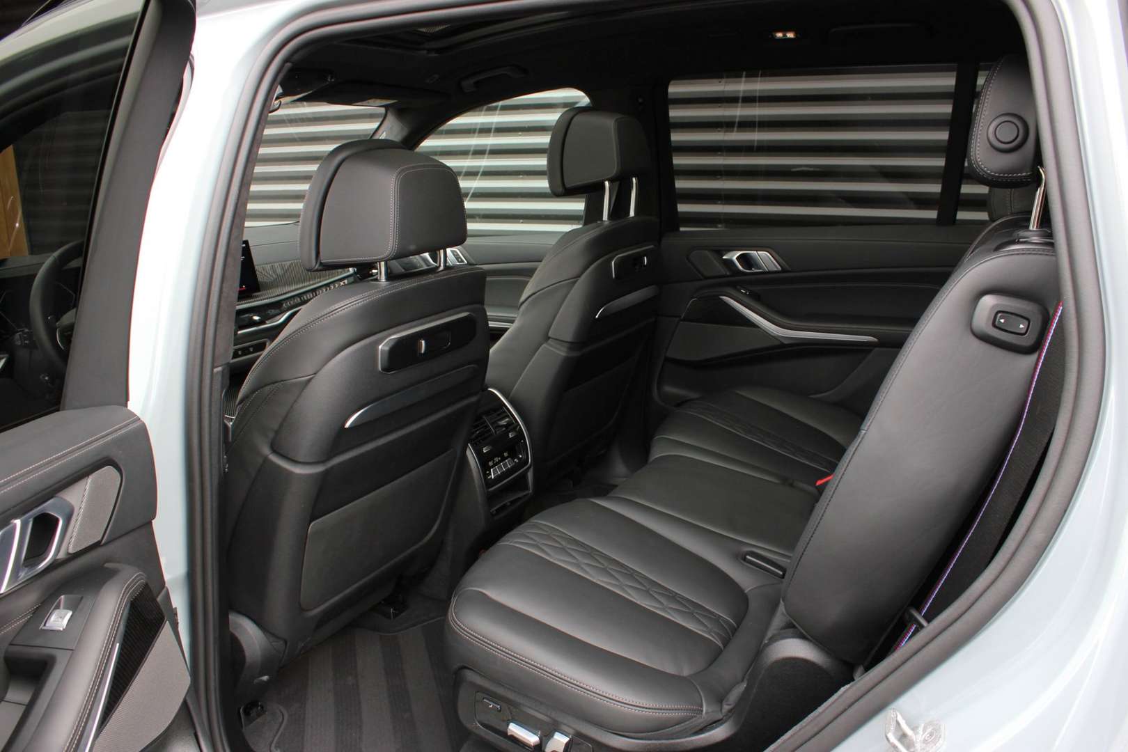 BMW X7 High Executive XDrive40d - 2023 - Joinsteer - #23