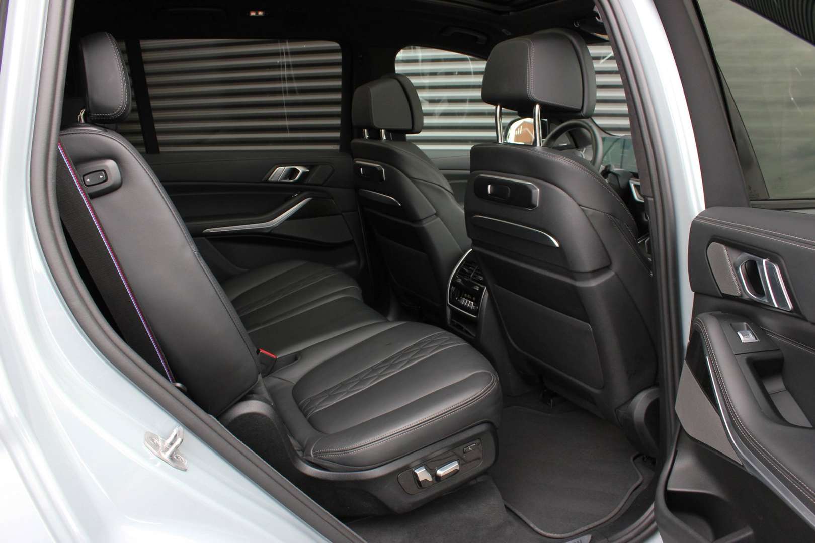BMW X7 High Executive XDrive40d - 2023 - Joinsteer - #41