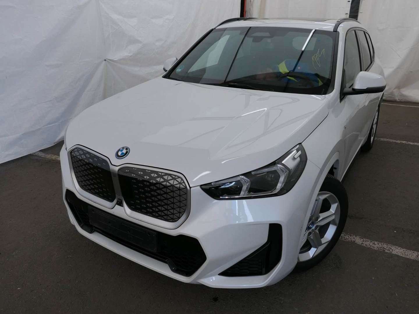 BMW IX1 M Sport 30 XDrive - 2024 - Joinsteer - #1