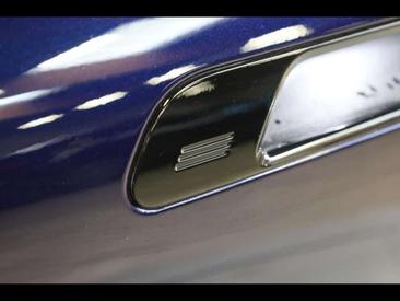 BMW IX M Sport XDrive60 — photo 20