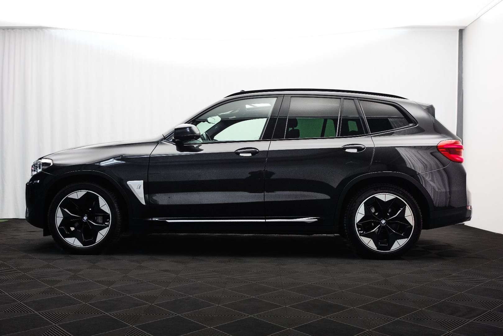 BMW iX3 Shadow Line - 2021 - Joinsteer - #4