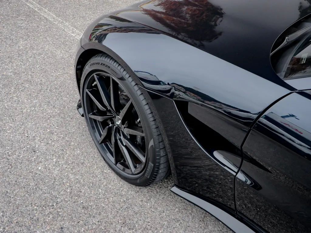 Aston Martin Vantage (2017-23) Vantage Coupe 4.0 - 2019 - Joinsteer - #17