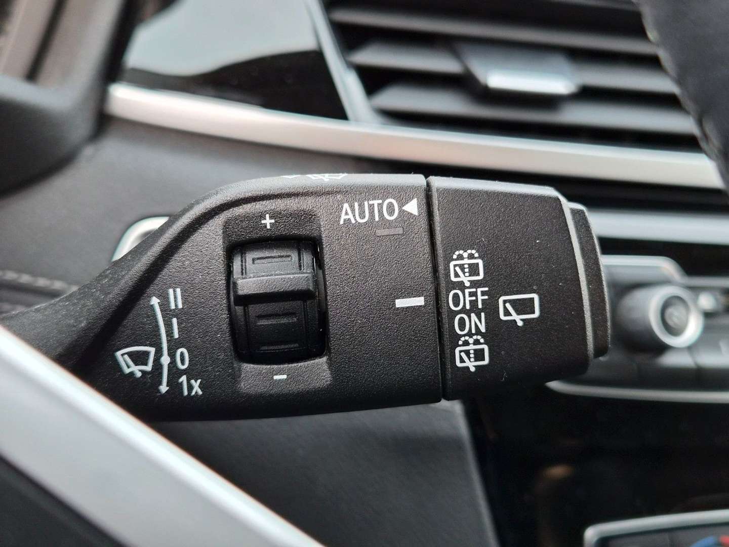 BMW X1 XLine 18i SDrive - 2021 - Joinsteer - #38