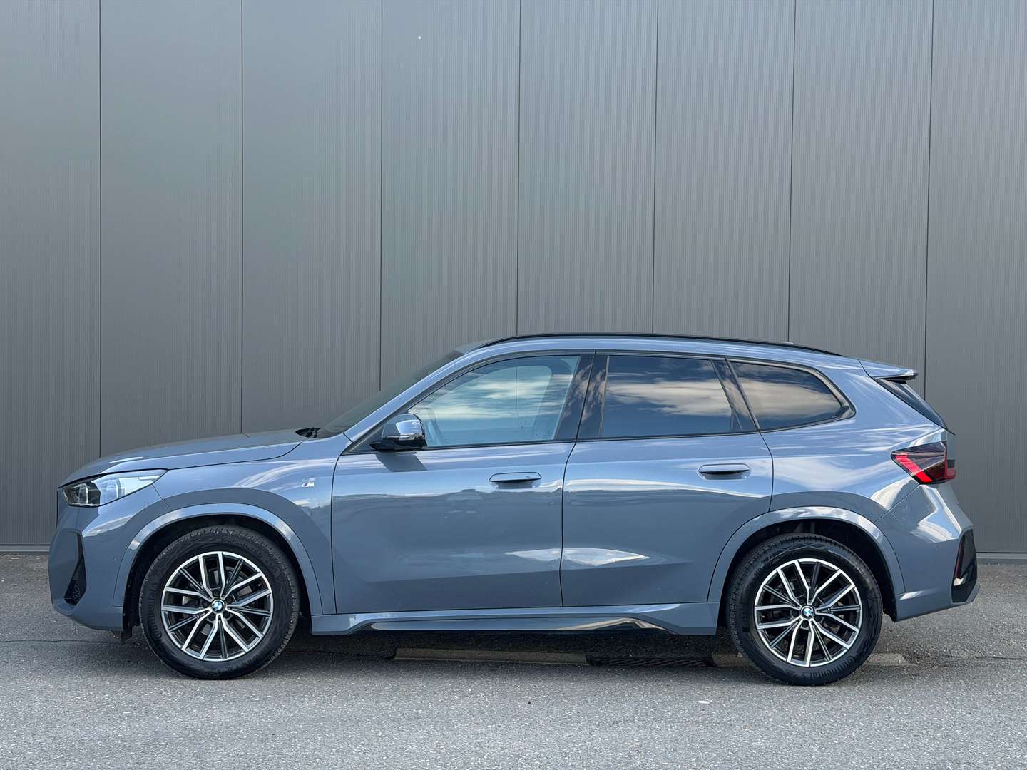 BMW X1 Individual 18i - 2023 - Joinsteer - #6