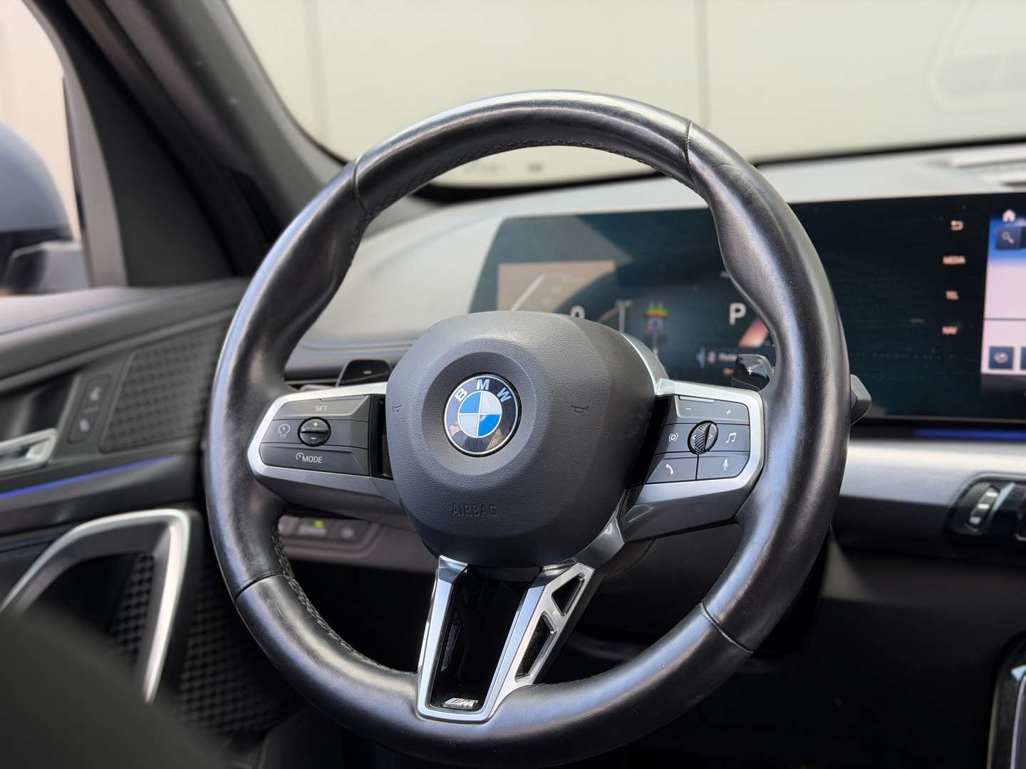 BMW X1 Individual 18i - 2023 - Joinsteer - #24