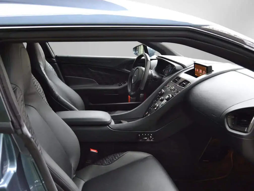 Aston Martin Vanquish II Vanquish Zagato Shooting Brake 5.9 - 2019 - Joinsteer - #15