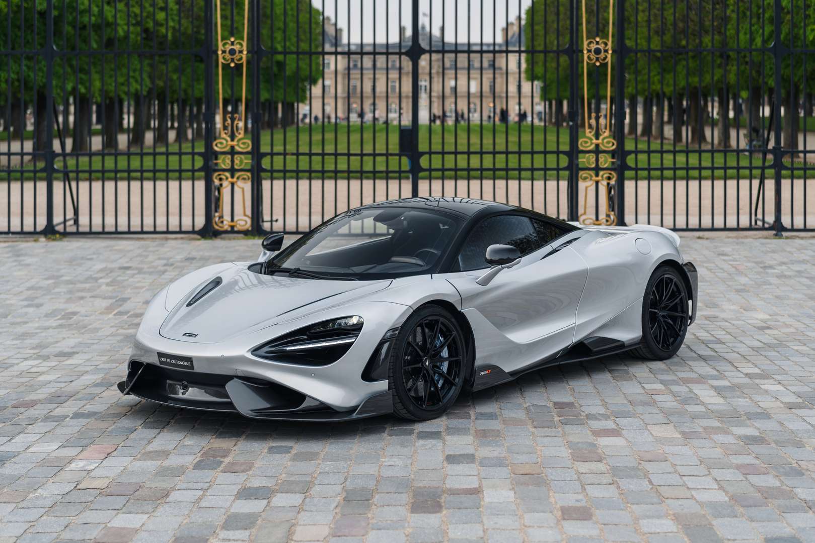 McLaren 765LT — son moteur V8 biturbo 765ch, V8 BITURBO