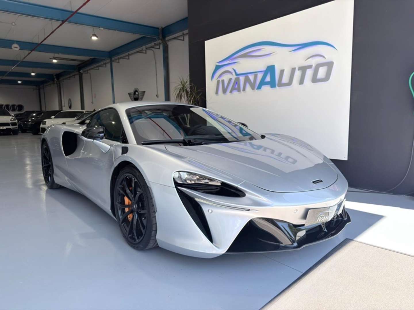 McLaren Artura - 2024 - Joinsteer - #1