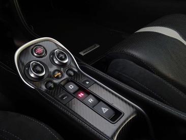 McLaren 570S — photo 22