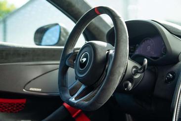 McLaren 620R — photo 21