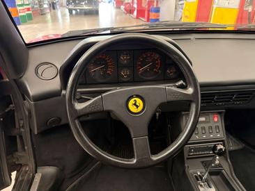Ferrari Mondial T — photo 6