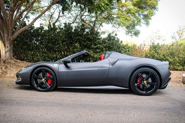 Ferrari 296 GTS — photo 5