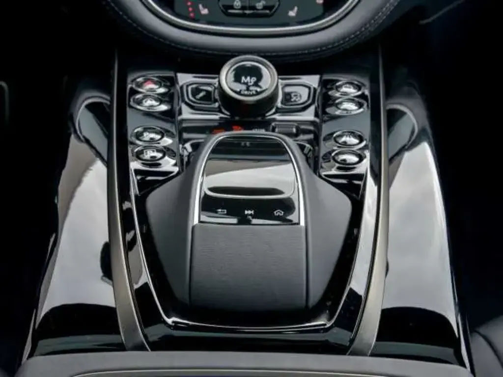 Aston Martin DBX 707 SUV 4.0 - 2023 - Joinsteer - #39