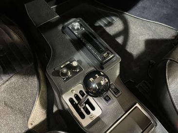 Ferrari 308 GT4 — photo 9