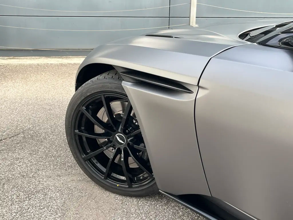 Aston Martin DB11 V12 AMR Coupe 5.2 - 2021 - Joinsteer - #24