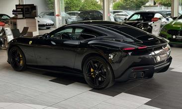 Ferrari Roma — photo 8