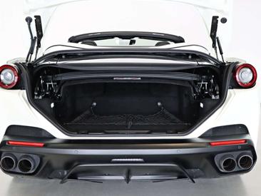 Ferrari Portofino — photo 12