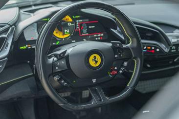 Ferrari SF90 Stradale — photo 18