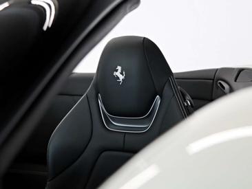 Ferrari Portofino — photo 16