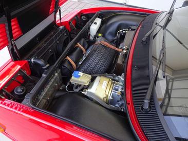 Ferrari Mondial 3.2 — photo 12