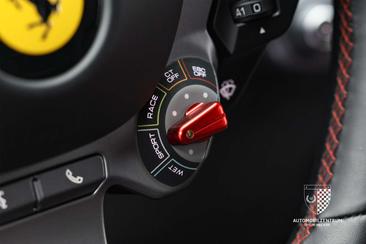 Ferrari 812 Superfast — photo 17