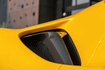 Ferrari SF90 Stradale — photo 38