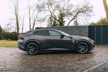 Ferrari Purosangue — photo 6