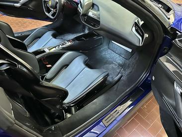 Ferrari SF90 Spider — photo 8
