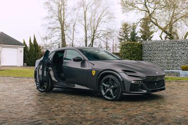 Ferrari Purosangue — photo 11