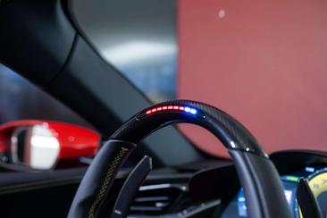 Ferrari SF90 Spider — photo 18